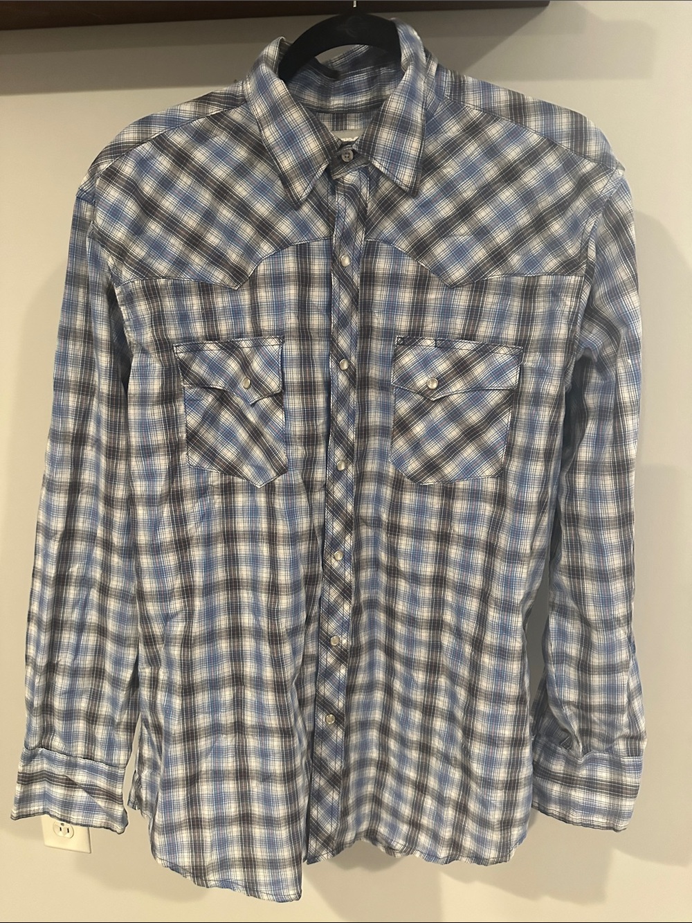 Wrangler Light Blue and White Plaid Western Shirt
